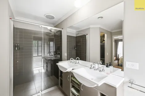 Property photo of 12 McCullagh Street Bacchus Marsh VIC 3340