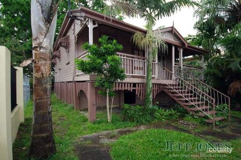 92 Old Cleveland Rd, Stones Corner, QLD 4120