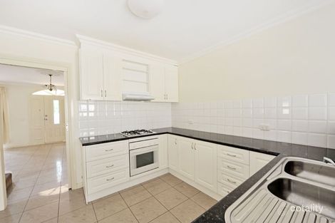 Property photo of 2/218 Fryers Street Shepparton VIC 3630