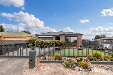 Property photo of 10 Bellfield Court Manor Lakes VIC 3024