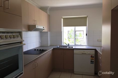 Property photo of 3/194 Marine Parade Labrador QLD 4215