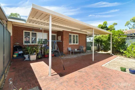 Property photo of 19A Stallard Place Withers WA 6230