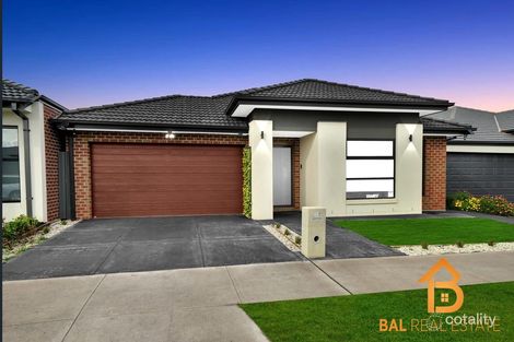 16 Antonio Dr, Melton South, VIC 3338