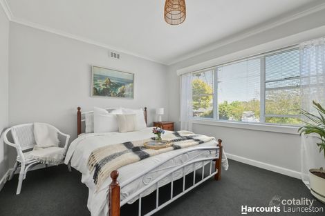 Property photo of 8 Warwick Place Kings Meadows TAS 7249