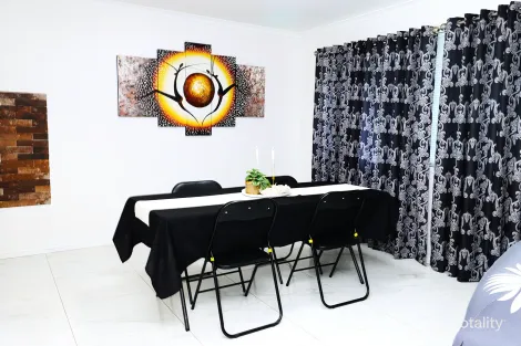 Property photo of 2/2-4 Hercules Road Sunset QLD 4825