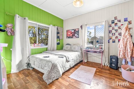 Property photo of 63 Blackall Street Basin Pocket QLD 4305