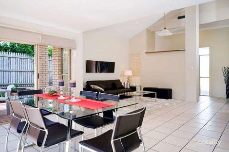 Property photo of 17 Favril Street Cannon Hill QLD 4170