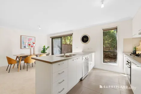 Property photo of 47 Spriggs Drive Croydon VIC 3136