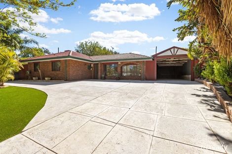 Property photo of 7 Ellesmere Road Swan View WA 6056