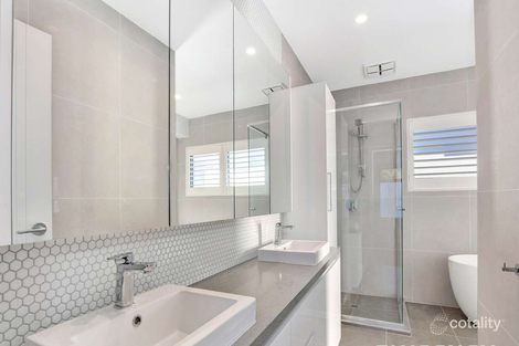 Property photo of 2/268 Queen Street Altona VIC 3018