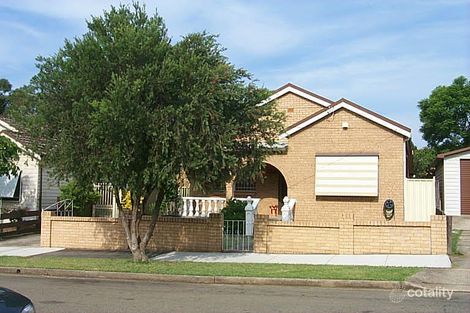 13 Greenlee St, Berala, NSW 2141