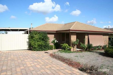 3 Kirkton Dr, Kurunjang, VIC 3337