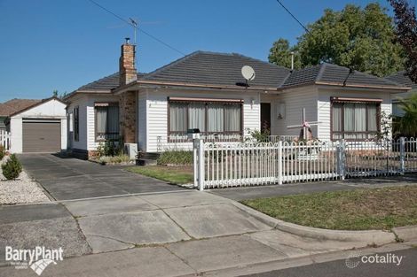 Property photo of 8 Ash Grove Dandenong VIC 3175
