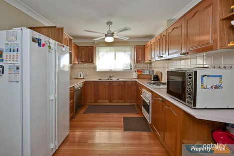 Property photo of 8 Tulip Place St Clair NSW 2759