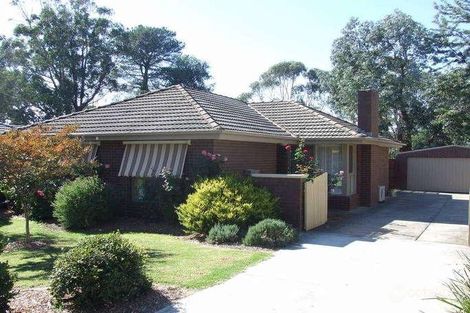Property photo of 24 Lee-Ann Crescent Croydon VIC 3136