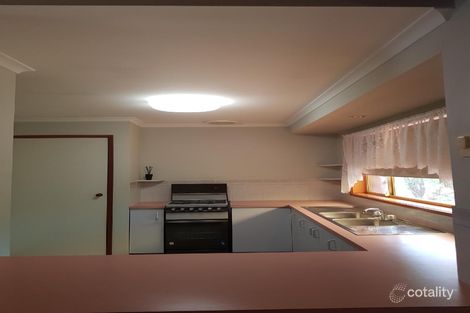 Property photo of 2/5 Brent Court Lavington NSW 2641