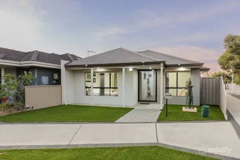 Property photo of 2 Granfell Way Byford WA 6122