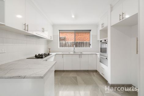 Property photo of 1/40 Lake Boga Avenue Deer Park VIC 3023