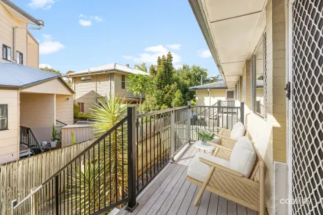 Property photo of 3/100 Mackay Street Coorparoo QLD 4151