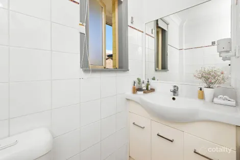 Property photo of 3/100 Mackay Street Coorparoo QLD 4151