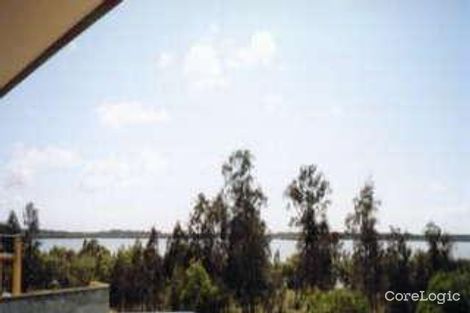 Property photo of 38 Gippsland Drive Helensvale QLD 4212