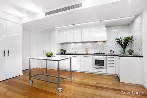 Property photo of 11/2A Tiuna Grove Elwood VIC 3184