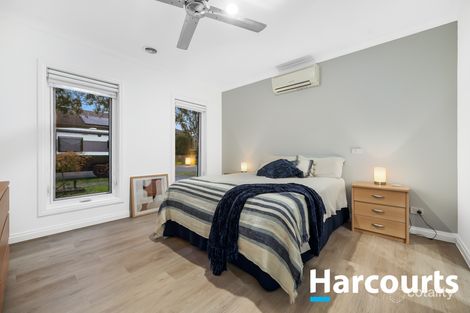 Property photo of 24 Southgate Drive Berwick VIC 3806