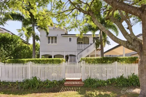 30 MELLOR ST, KEDRON, QLD 4031