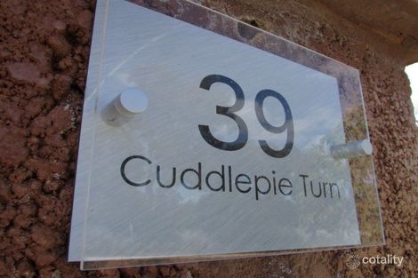 Property photo of 39 Cuddlepie Turn Banksia Grove WA 6031