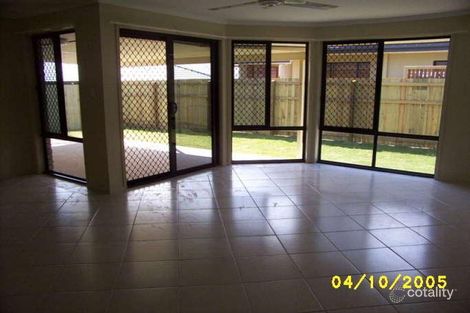 Property photo of 11 Gippsland Circuit Forest Lake QLD 4078
