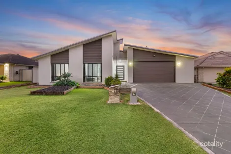 41 MCANDREW ST, CABOOLTURE, QLD 4510