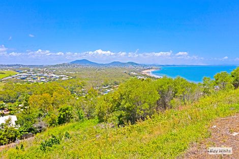 2 Oceana Cres, Lammermoor, QLD 4703