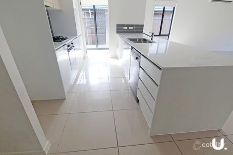 17 Xanadu St, Gledswood Hills, NSW 2557