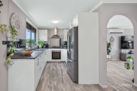 Property photo of 8 Page Close Minto NSW 2566