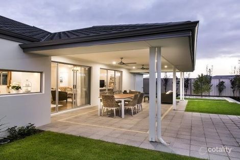 Property photo of 18 Bibra Loop Dalyellup WA 6230