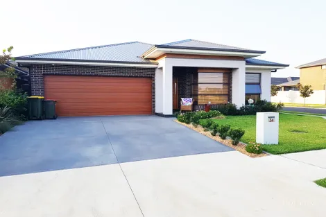 34 Silverwood St, Gledswood Hills, NSW 2557