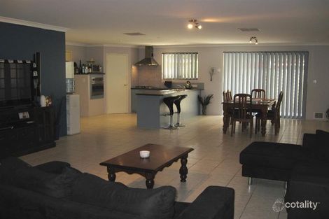 Property photo of 7 Daintree Loop Bertram WA 6167