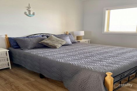 Property photo of 16 Sea Heath View Douglas Point SA 5601