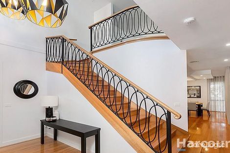 Property photo of 2/53 Muir Street Mount Waverley VIC 3149