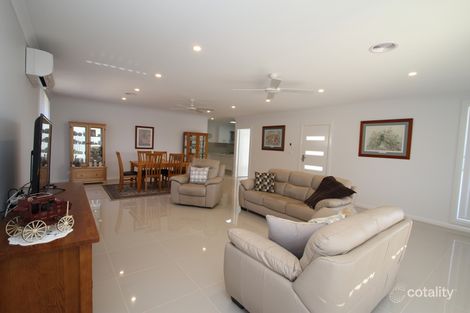 Property photo of 10 Aloe Vera Place Orange NSW 2800