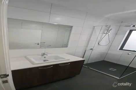 Property photo of 2/2A Kwella Entrance Greenfields WA 6210