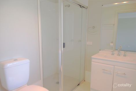 Property photo of 5 Harcourt Parade Macquarie Hills NSW 2285