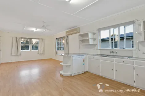 Property photo of 6 Grenadier Circle Ebbw Vale QLD 4304