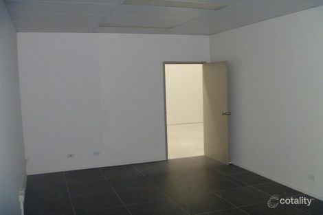Property photo of 2/34 Newheath Drive Arundel QLD 4214