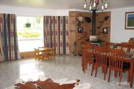 Property photo of 5 Oxley Court Emerald QLD 4720