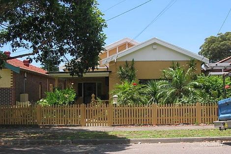 4 Leopold St, Croydon Park, NSW 2133