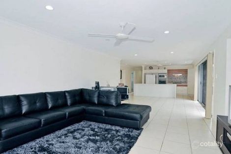 Property photo of 9 Jowarra Street Kallangur QLD 4503