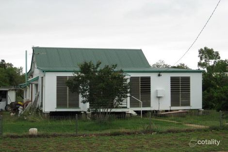 4 Monash Ct, Clermont, QLD 4721