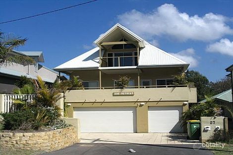 27 Lake St, North Avoca, NSW 2260