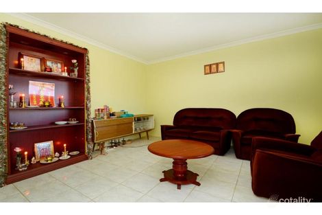 Property photo of 7 Jefferson Drive Marangaroo WA 6064